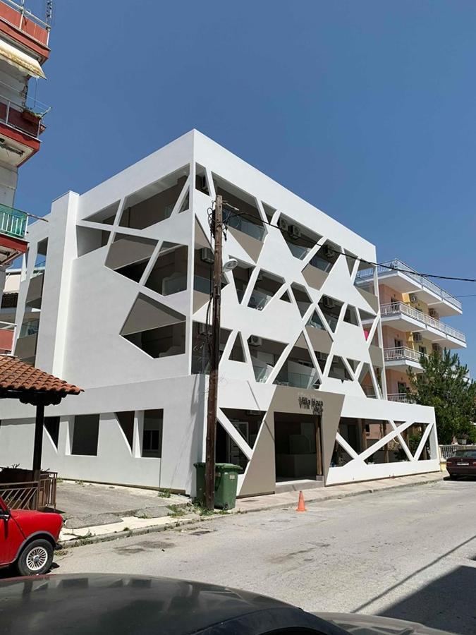 Villa Hara Suites Paralía Екстериор снимка