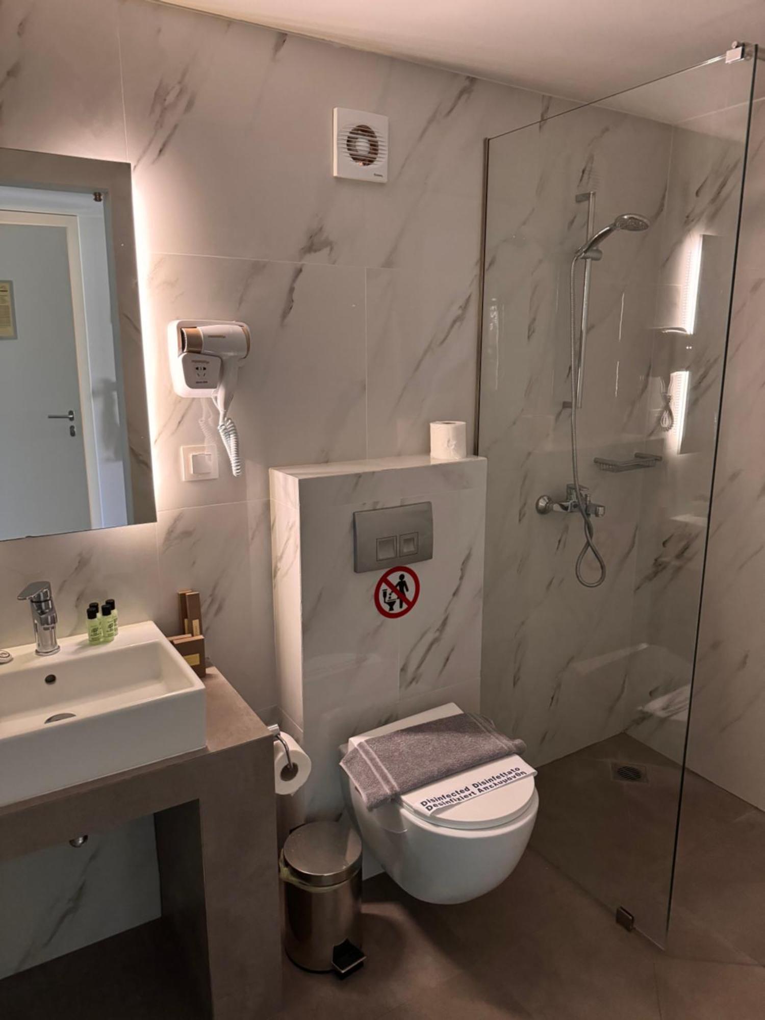 Villa Hara Suites Paralía Екстериор снимка