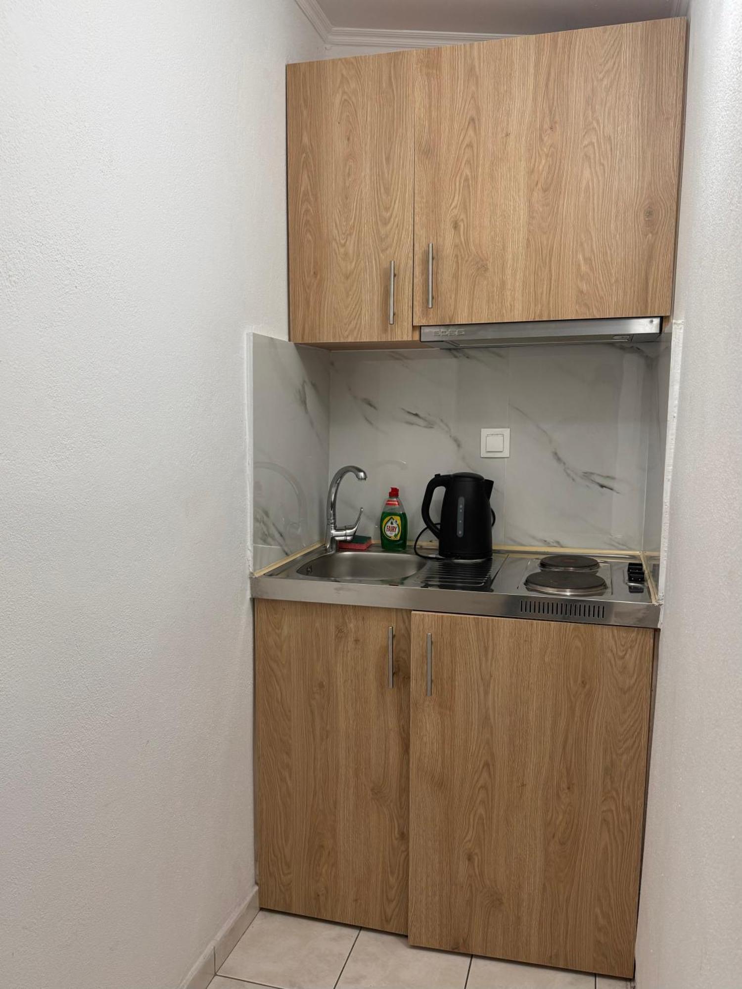 Villa Hara Suites Paralía Екстериор снимка