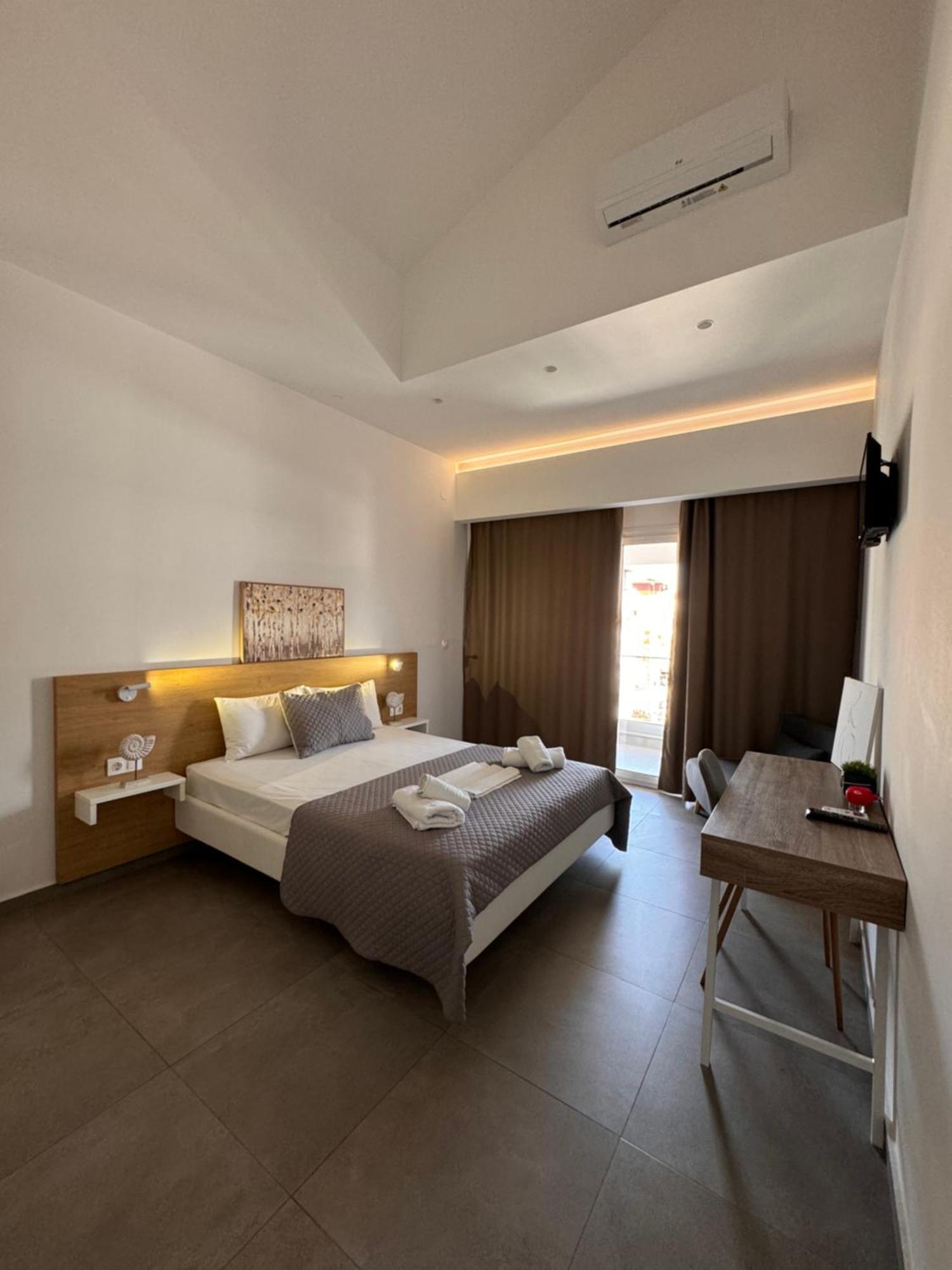 Villa Hara Suites Paralía Екстериор снимка